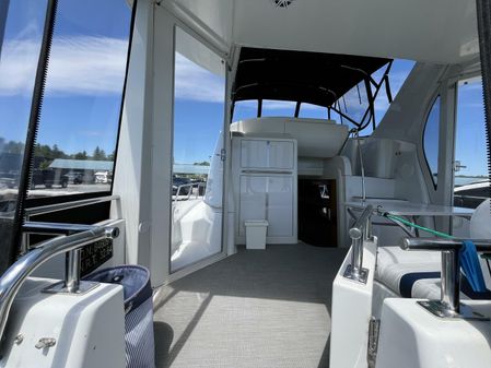 Carver 444 Cockpit Motor Yacht image