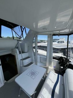 Carver 444 Cockpit Motor Yacht image