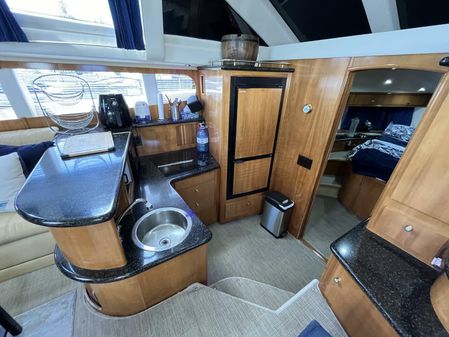 Carver 444 Cockpit Motor Yacht image