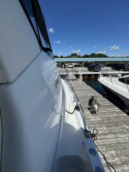 Carver 444 Cockpit Motor Yacht image