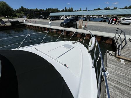 Carver 444 Cockpit Motor Yacht image