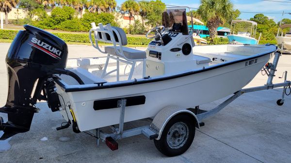 Key Largo 160 Center Console