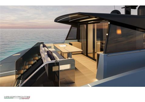 MandaYachts S07 Berlinetta image