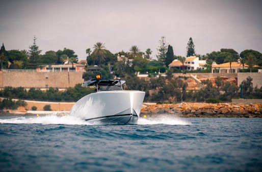 Tesoro T40 Outboard image