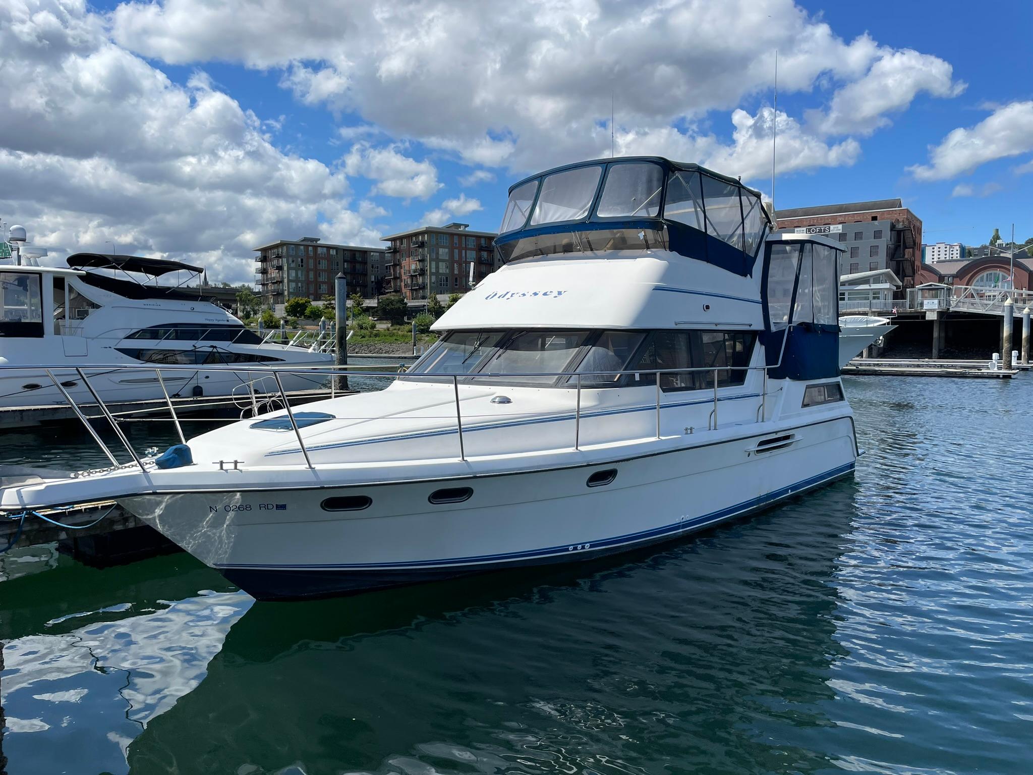 1994 Queenship Motor Yacht Seattle, Washington - Chuck Hovey Yachts