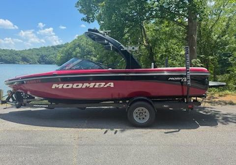 Moomba Mobius LSV 