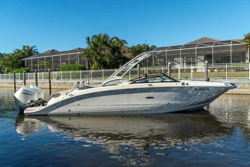 Sea Ray 29' image