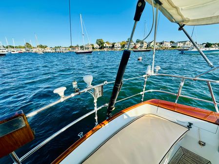 Little-harbor 44-AFT-COCKPIT image