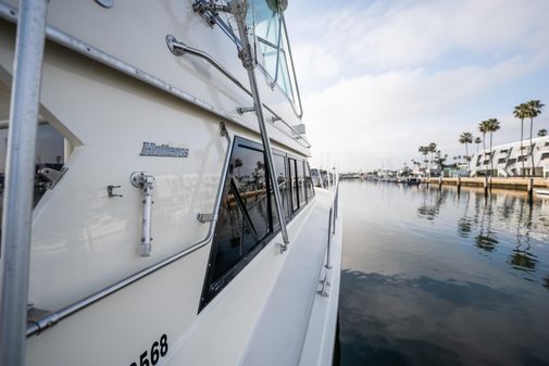 Hatteras Convertible image