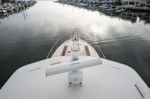 Hatteras Convertible image