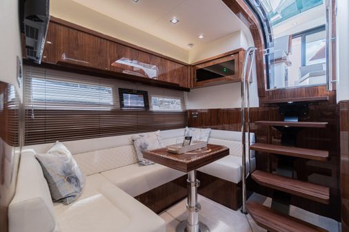 Galeon 485 HTS image