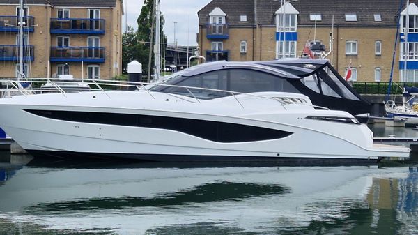 Galeon 485 HTS