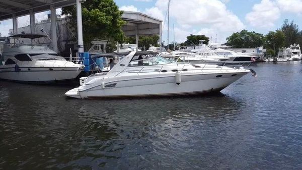 Sea Ray 370 Sundancer 