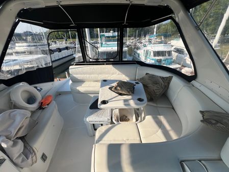 Carver 530 Voyager Pilothouse image