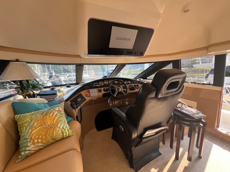 Carver 530 Voyager Pilothouse image