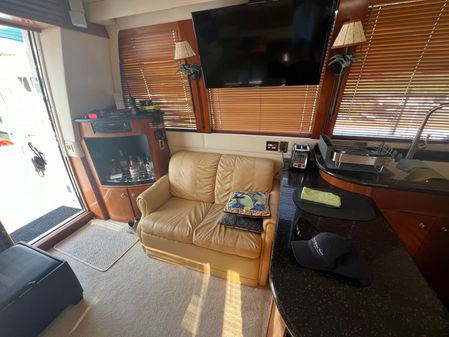 Carver 530 Voyager Pilothouse image