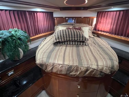 Carver 530 Voyager Pilothouse image