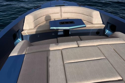 Vanquish Yachts VQ45 T-TOP image