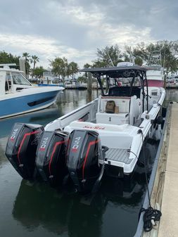 Nor-Tech 390 Sport Center Console image