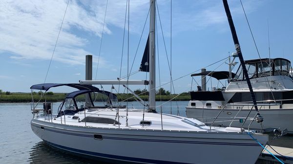 Catalina 355