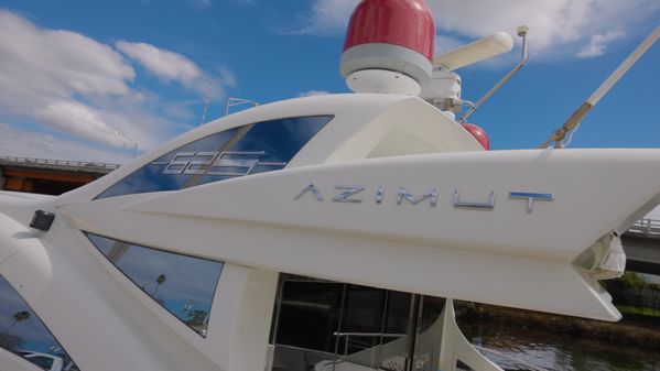 Azimut 62S image