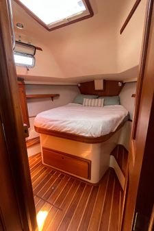Island Packet 370 image