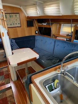 Catalina 34 image