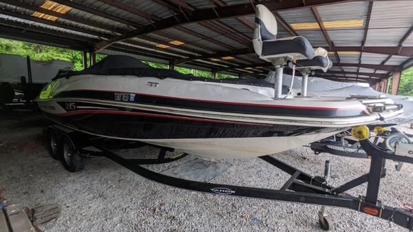 Tahoe 215 deck boat 