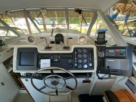 Chris-Craft 42 Commander image