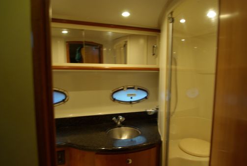 Carver 444 Cockpit Motoryacht image