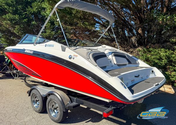 Yamaha-boats 212SS image