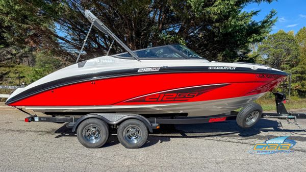 Yamaha-boats 212SS image