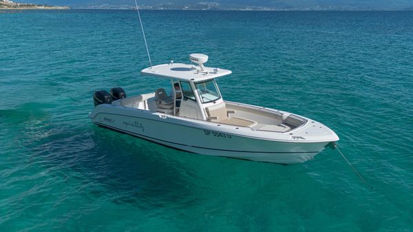 Boston Whaler 330 Outrage image