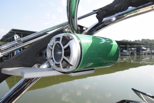 Malibu Wakesetter 23 LSV image