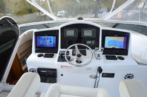 Hatteras 64 Motoryacht image