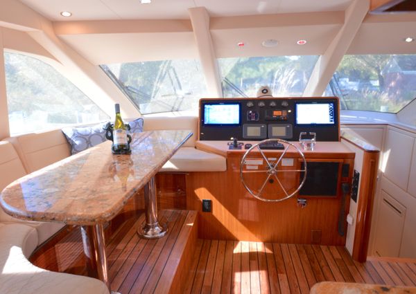 Hatteras 64 Motoryacht image