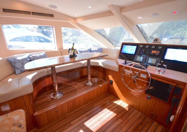 Hatteras 64 Motoryacht image