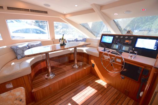 Hatteras 64 Motoryacht image