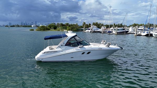 Sea Ray 310 Sundancer image