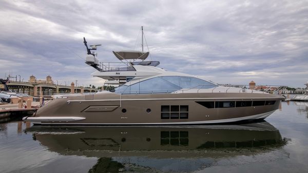 Azimut S7