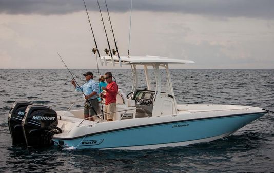 Boston Whaler 270 Dauntless image