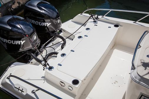 Boston Whaler 270 Dauntless image