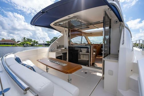 Riviera 4400 Sport Yacht image