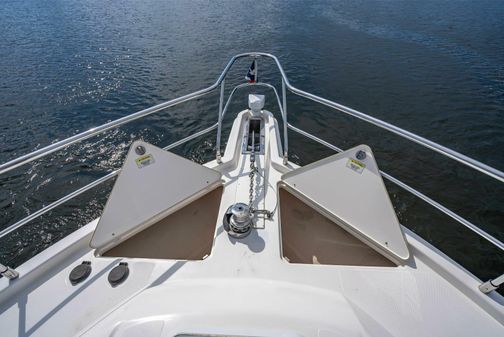 Riviera 4400 Sport Yacht image