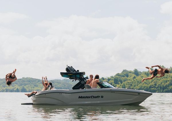 Mastercraft X22 image