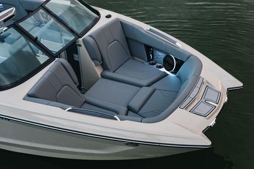 Mastercraft X22 image