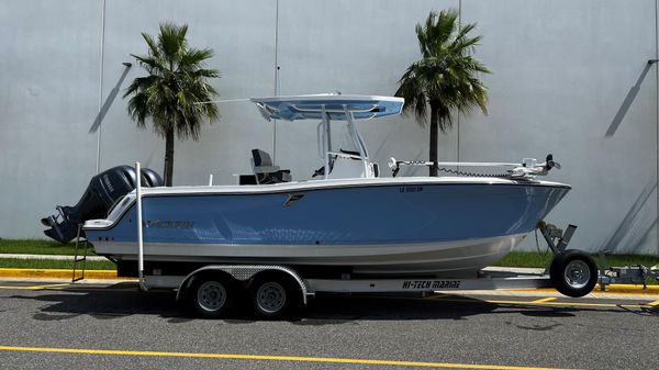Blackfin 252 CC 