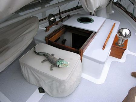 Custom BLOCK-ISLAND-BOAT image