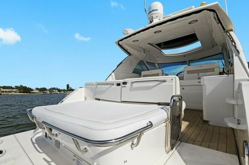 Sea Ray 450 Sundancer image