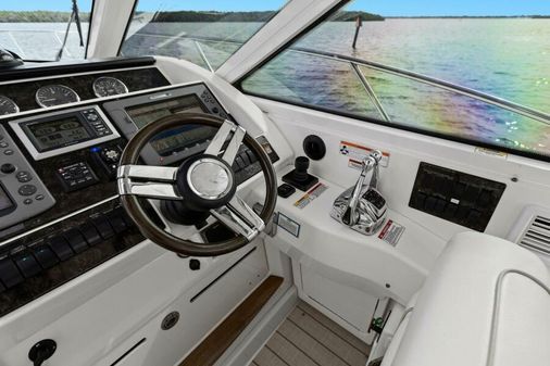 Sea Ray 450 Sundancer image